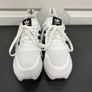 Adidas Multix Men’s Shoes Size 5 white with black stripes